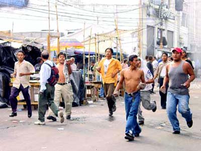 �f�����̉���