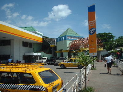 �o�X�^�[�~�i��